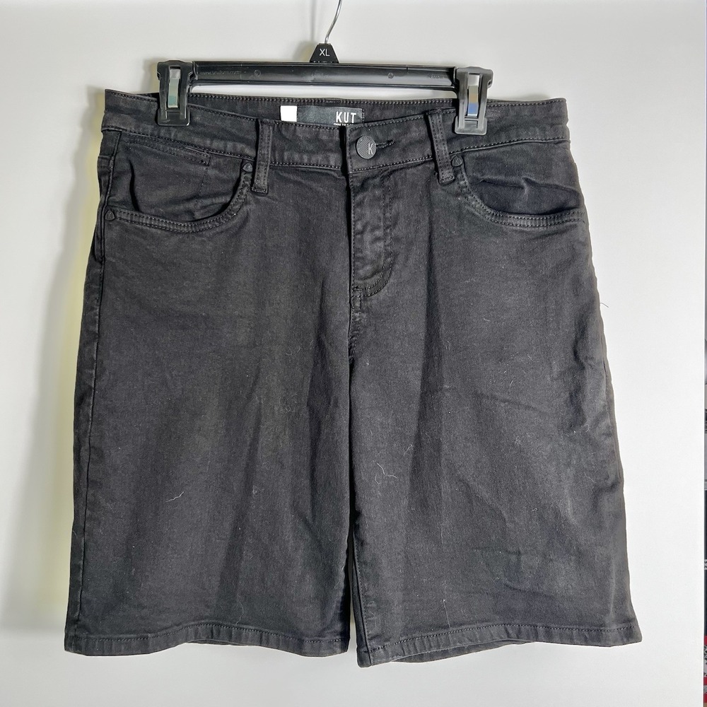 KUT from the Kloth Catherine Boyfriend Shorts Black Denim Size 8‎ Mid Rise EUC!